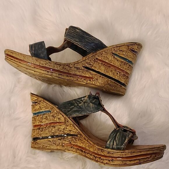 Spring step Genevieve distressed wedges - Picture 8 of 11